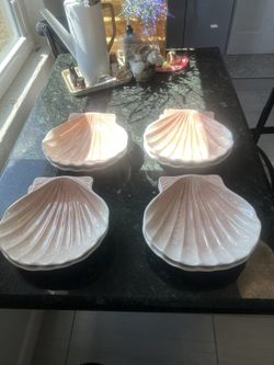 She’ll Ceramic Plate Set (8)