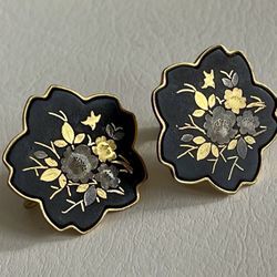 Vintage Amita Damascene Gold cherry blossom floral screw back earrings Japan
