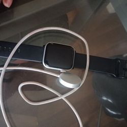 Apple Watch SE 2nd Gen 