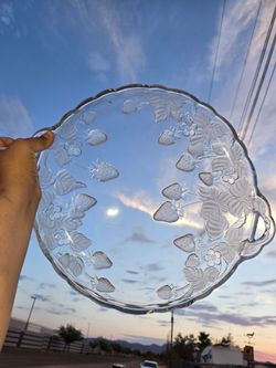 Crystal Clear Strawberry Platter