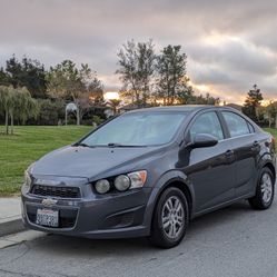 2014 Chevy sonic 