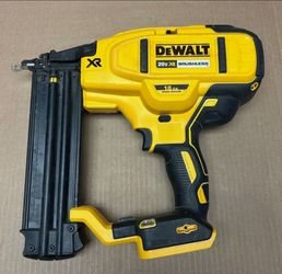 DeWalt 20volt XR DCN680 18-guage nailer