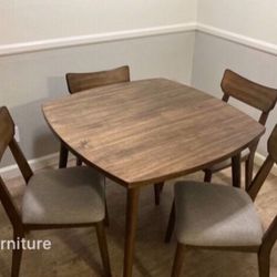 Beautiful! 5-pc Dining Table Set Walnut Finish Solid  Wood Brand New