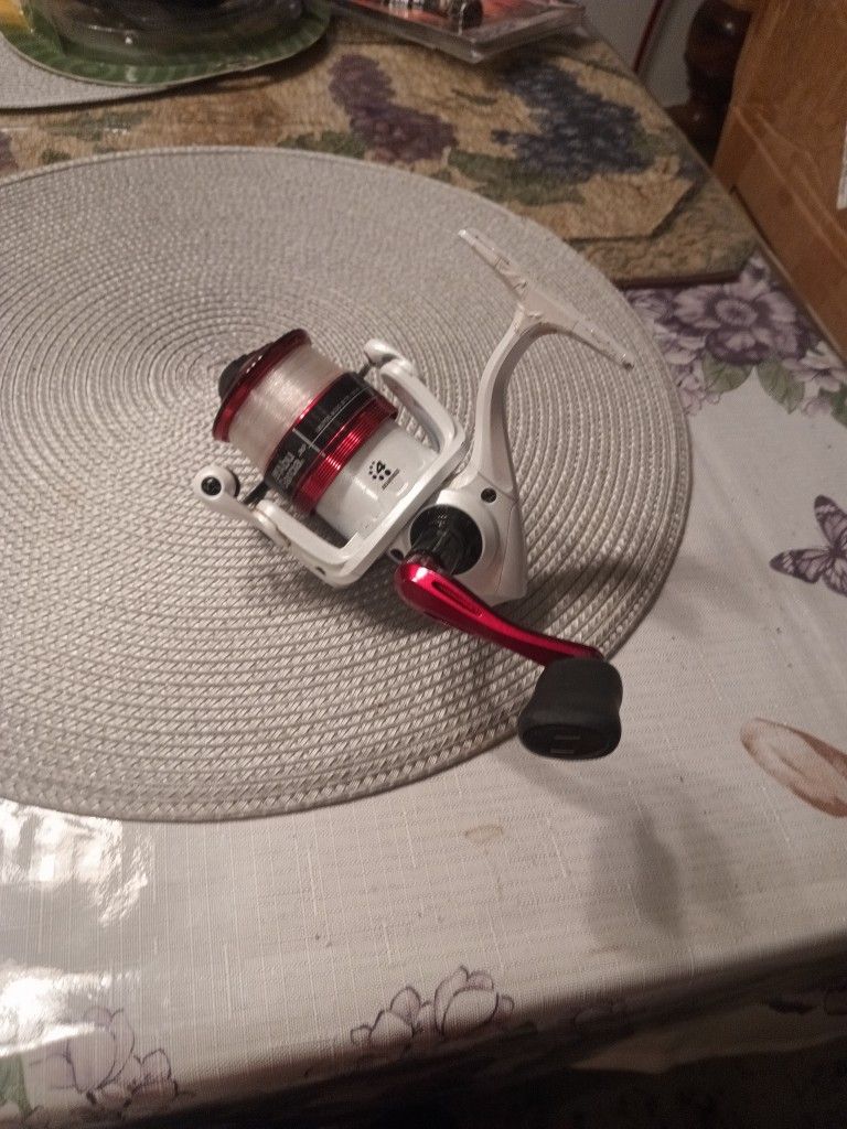 Brand New Abu Garcia Spinning Reel 