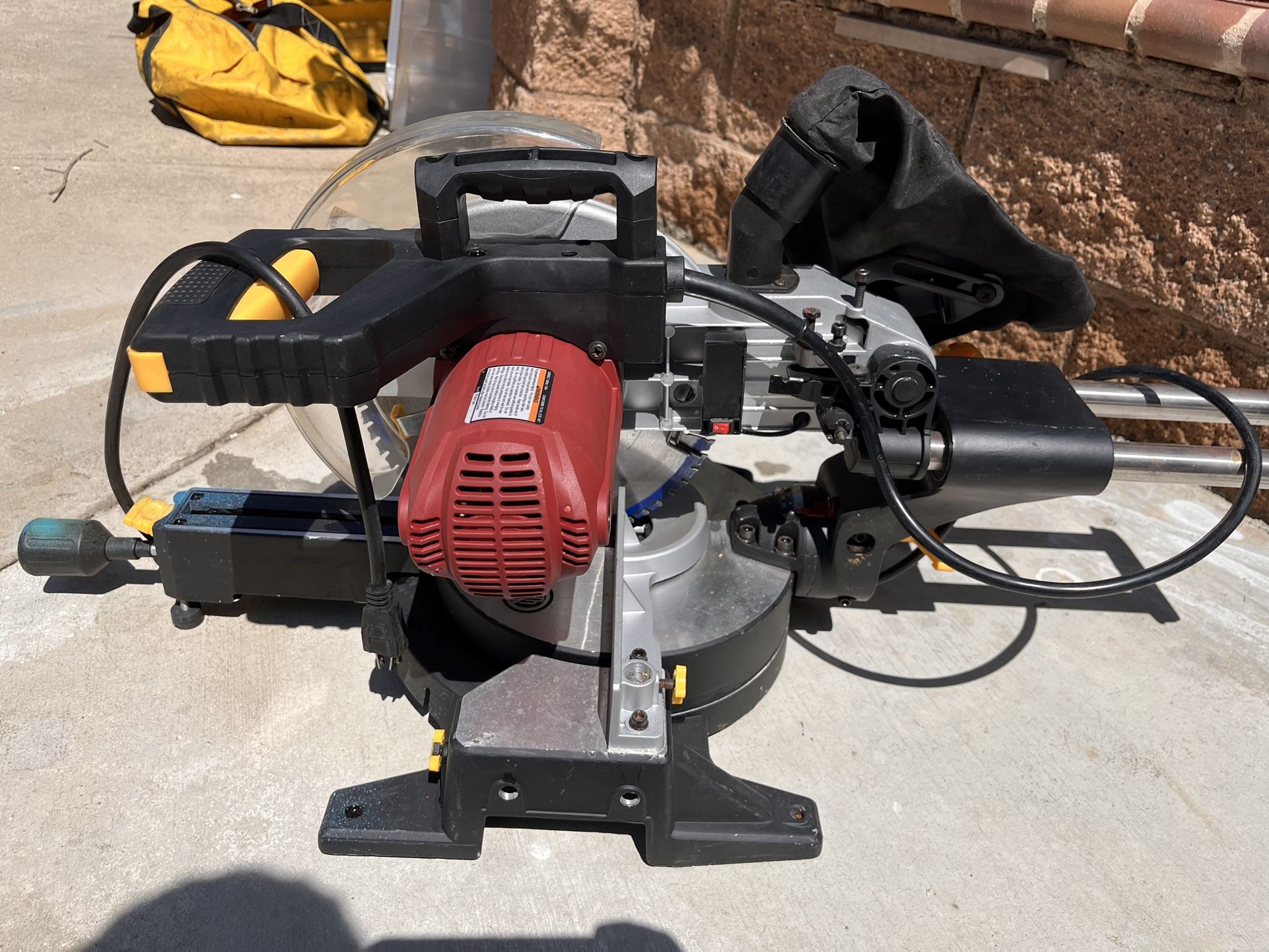 Chicago electric 10 inch Miter Saw