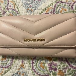 Michael Kors Trifold Women’s Wallet