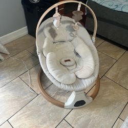 Baby swing