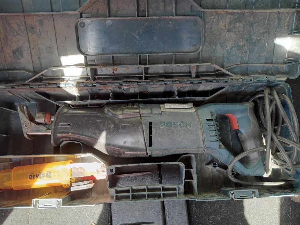 Bosch Sawzall