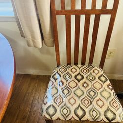 Wood Table With Four Chairs 