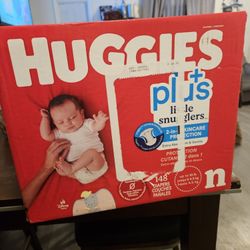 Huggirs Diapers