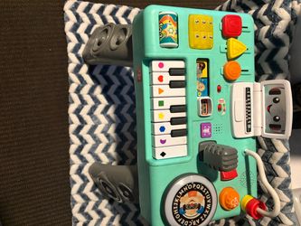 Fisher-Price Laugh & Learn Mix & Learn DJ Table