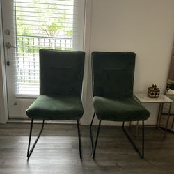 Accent chairs (set of 2)
