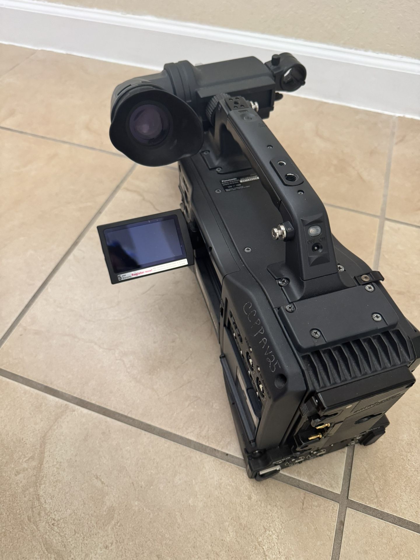 Panasonic AG-HPX370P+Accesories