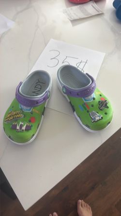 Crocs