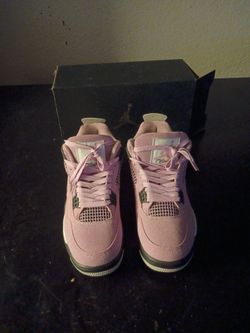 Pink Jordan fours $220 OBO brand new never worn