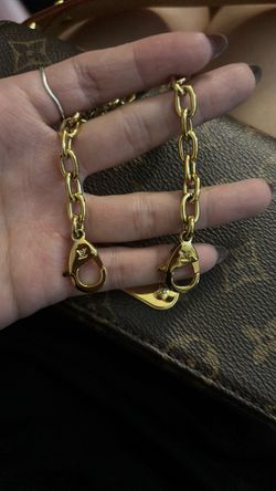 Louis Vuitton - Chain Part— Authentic