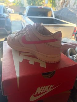 Pink Dunk lows