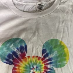 Disney T Shirt, New Size Large, Women, NEW