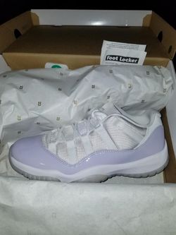 Jordan 11 Low "Pure Violet" (Women's)