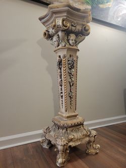 Antique Italian Venetian Baroque Style Marble Top Pedestal
