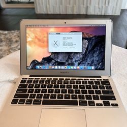 MacBook Air 1.4 GHz Intel Core i5