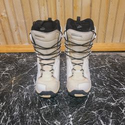 SALOMON F20 Snowboard Boots sz 26.5 