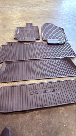 Honda Odyssey all weather floor mats