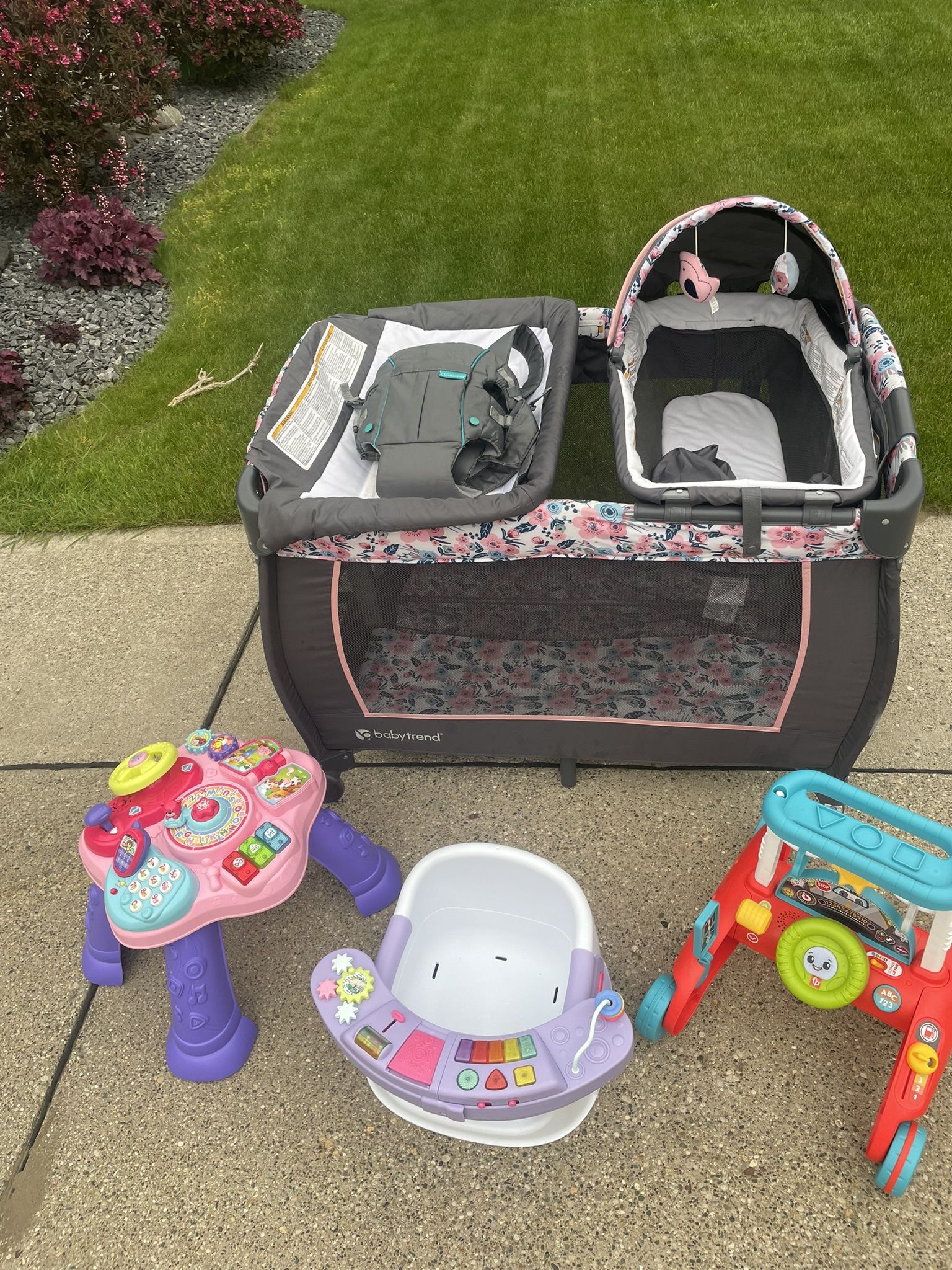 Girls Playpen 