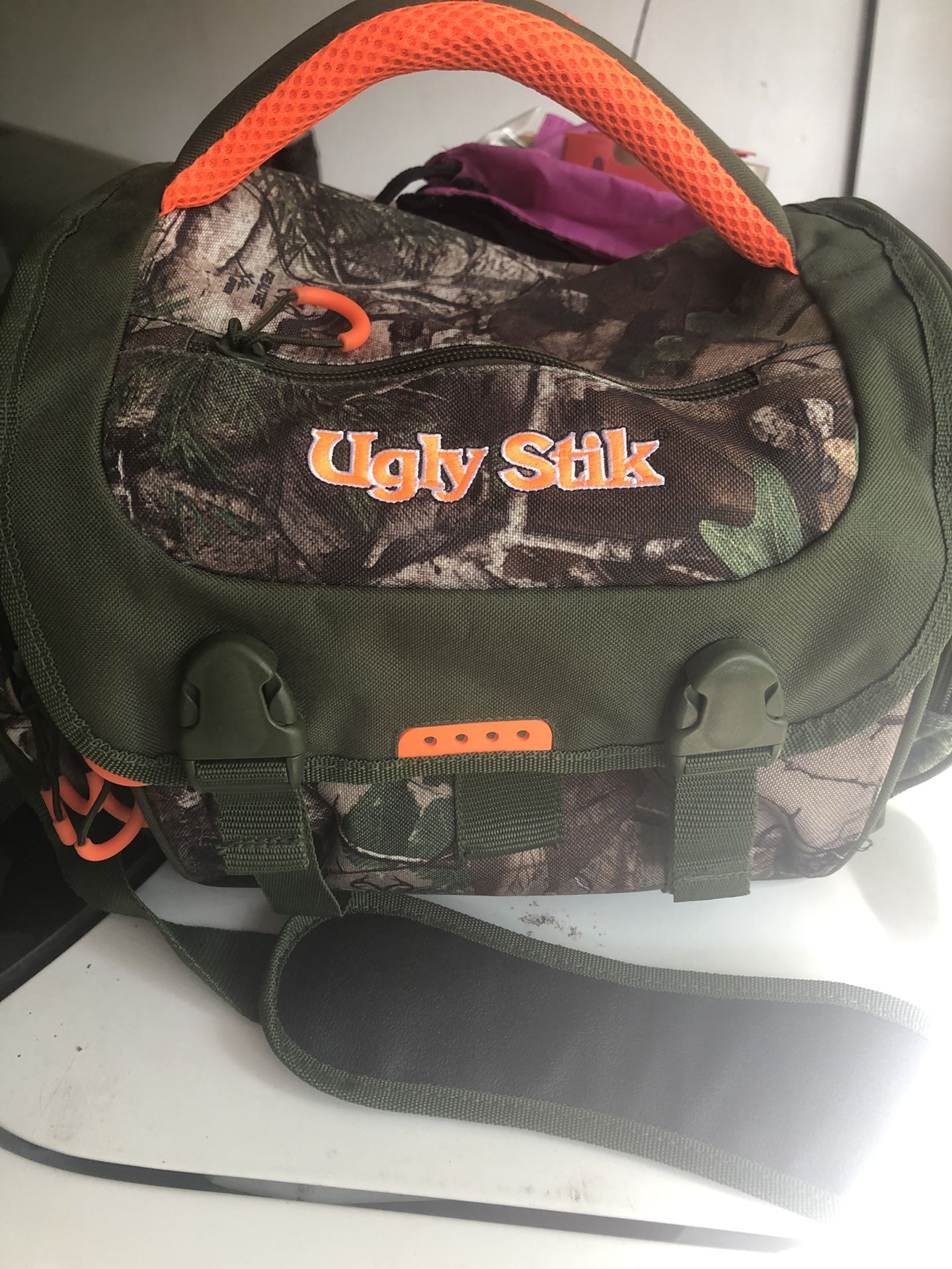 Ugly stik tackle bag