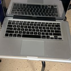 2010-11 MacBook $95