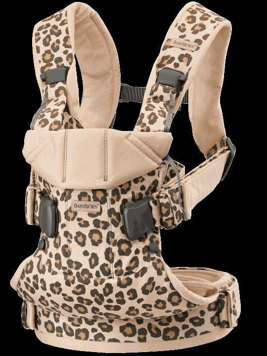 BabyBjörn Baby Carrier One, Cotton, Beige/Leopard