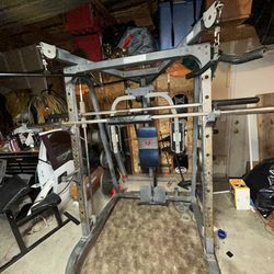 Smith Machine Work Out Bench