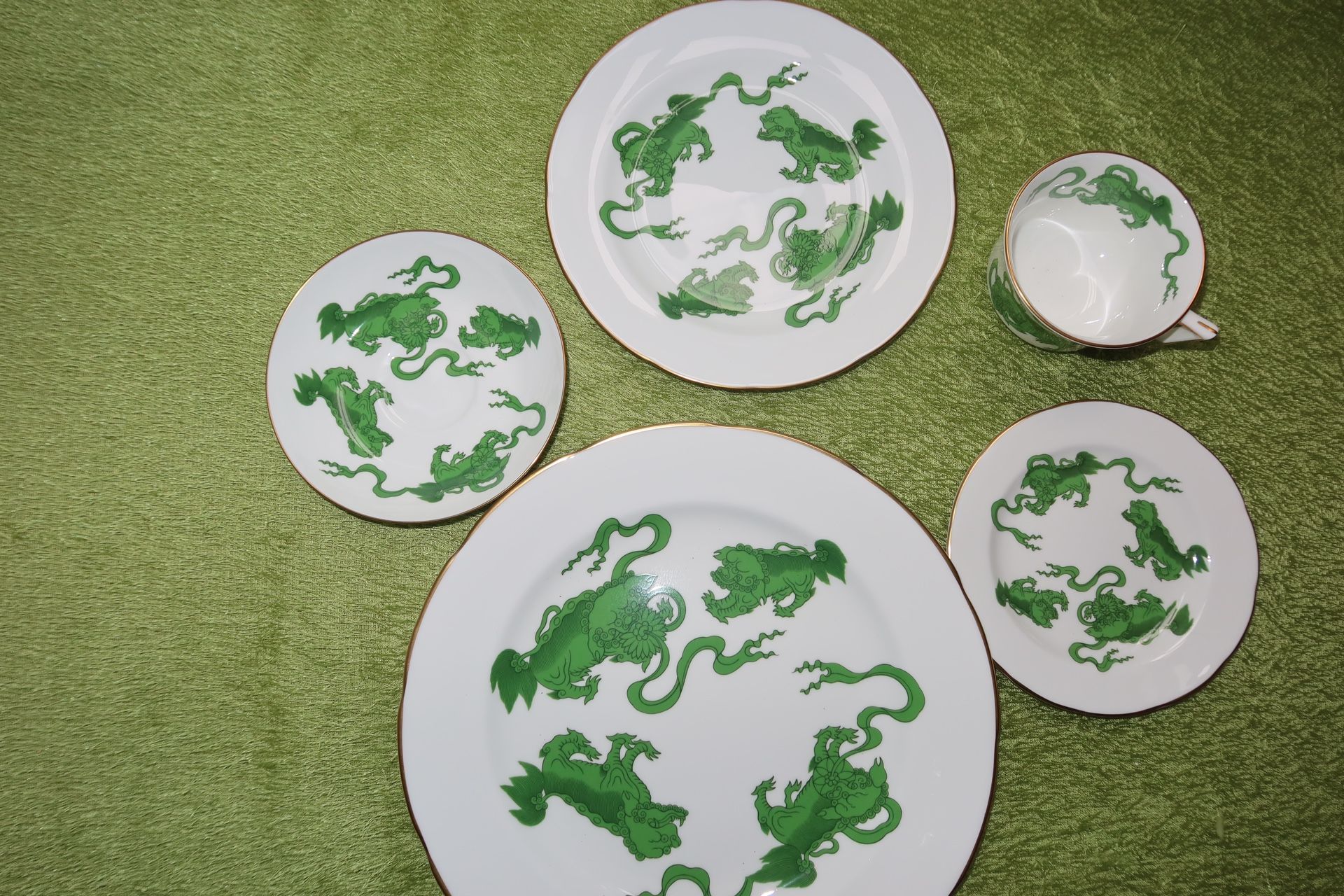 Full Set Wedgwood Bone China Green Chinese Dragon