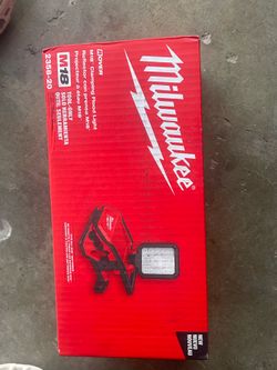Milwaukee light