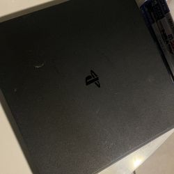 PS4 1TB (Games Included)