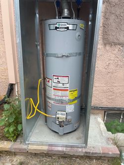 Refurbished water heaters 30/40/50 gallons