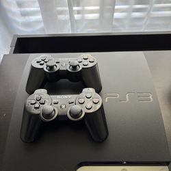 Sony PS3 with Controllers and 3 Games, Minecraft