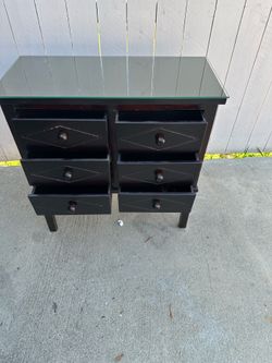 Wood 6 drawer stand
