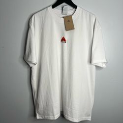 Nike ACG x Usal Project The End Of The Run Is Near T Shirt Mens Medium White NWT