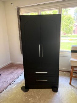 Armoire