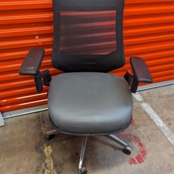 Rolling Office Chair
