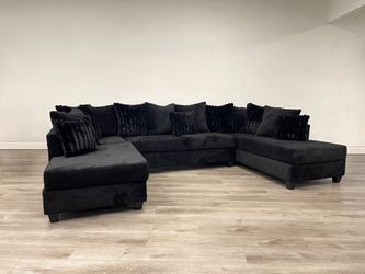 (NEW IN BOX)- XL Black Sectional With Pillows Finance Available $39 down pmt only!!