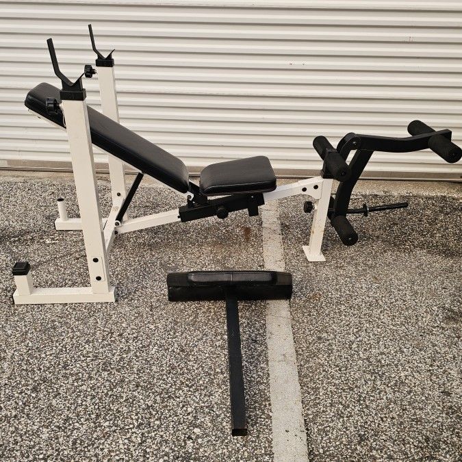 Weight Bench