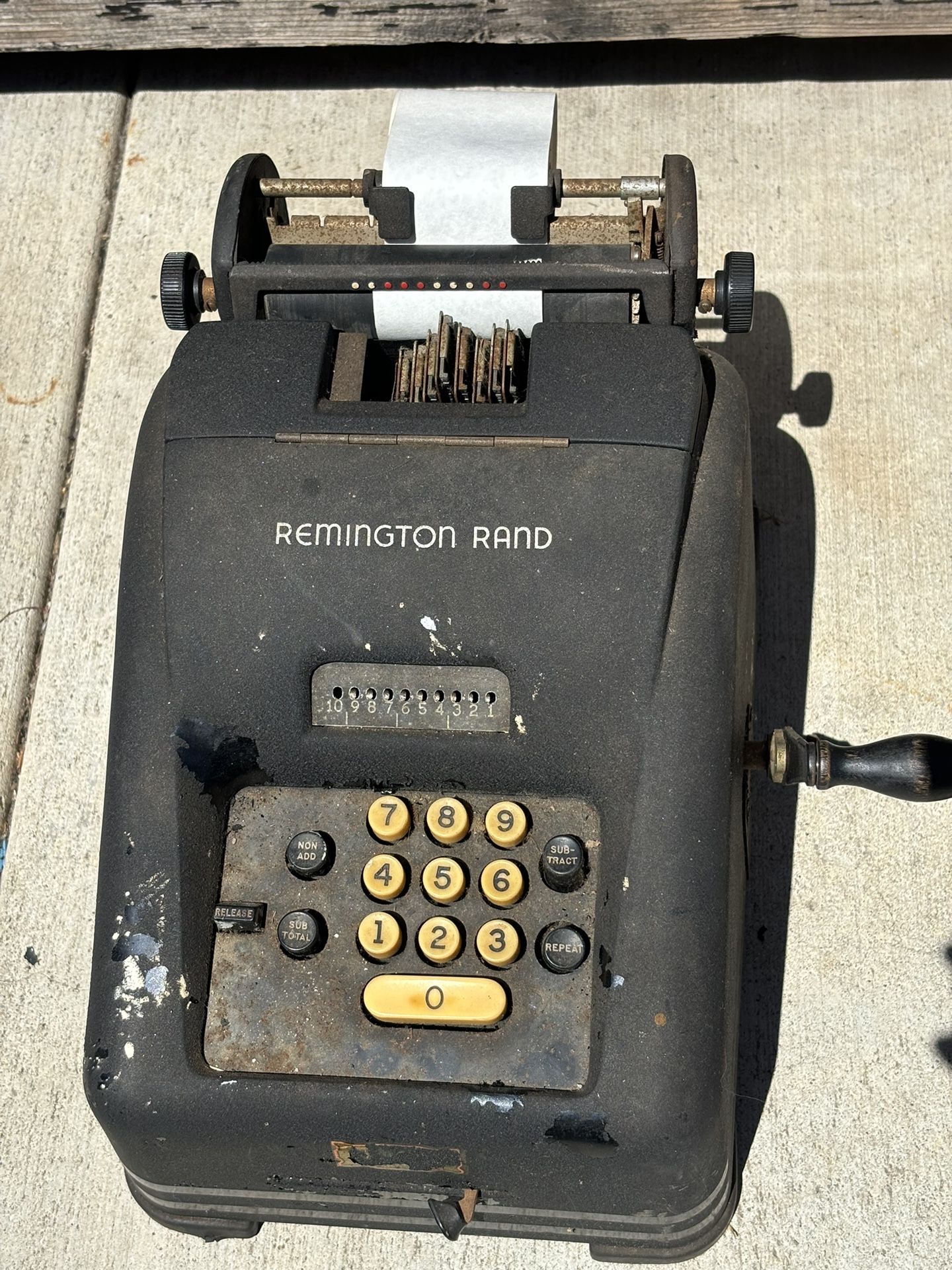 Vintage 1940s Remington Rand adding machine  