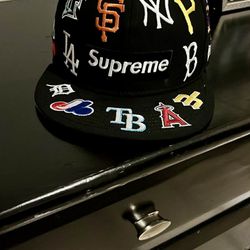 Supreme X New Era MLB Cap Black 7 1/4