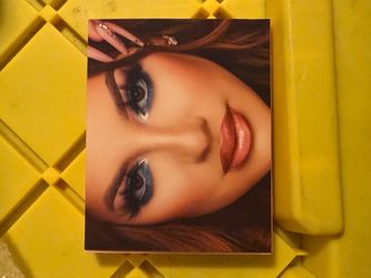 Murillo twins Makeup Eyeshadow Palette