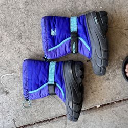 Sorel Snow Boots Size 3