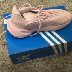 pink adidas size 7