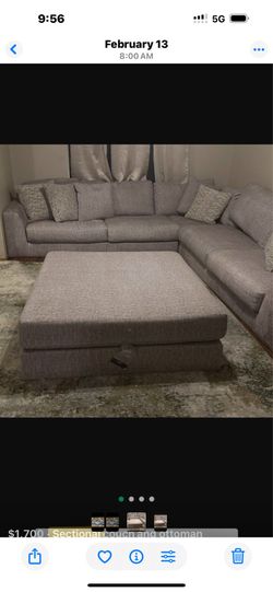 Sectional couch and matching ottoman