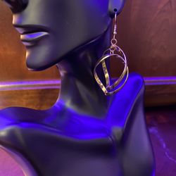 Gold Dangling Earrings 